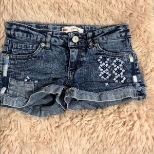 Levi’s denim short regular.
